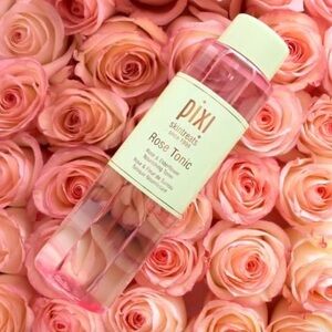 PIXI skincare Rose tonic 125ml / 4.2 fl. Oz soothing and replenishing‎